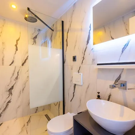 In Near Deutsches Eck アパート